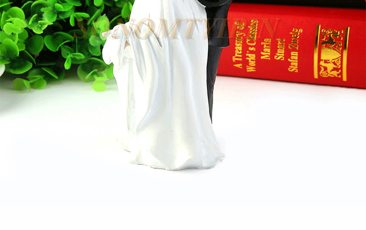 Hot European cake top decoration resin decoration cake resin crafts wedding supplies wholesale