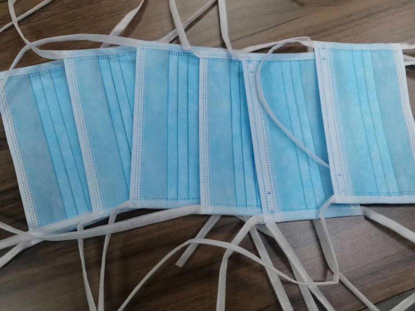 Strap type disposable respirator planar protective respirator