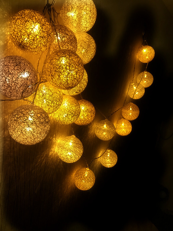 Cross-border hot style LED cotton ball lamp string manufacturers wholesale Christmas lights string hot style ins wind bedroom decoration