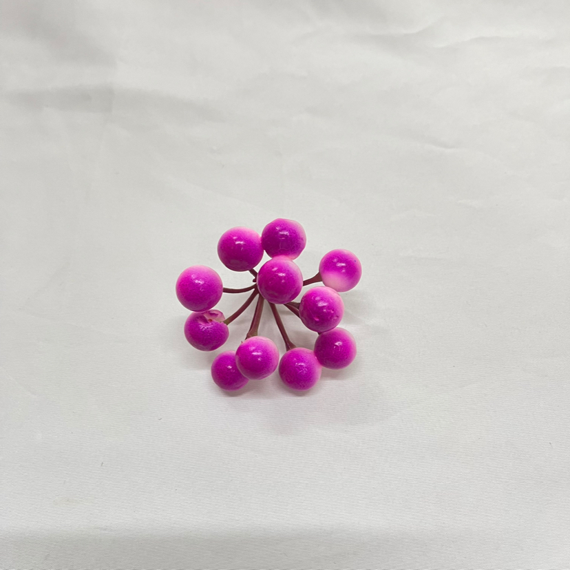 11-Head Ball Fruit Christmas Fruit Flower Accessories Christmas Tree Wreath Garland Rattan Fruit 1.3 1.41.5 11-Head Ball Fruit Christmas Fruit Flower Accessories Christmas Tree Wreath Garland Rattan Fruit 1.3 1.41.5