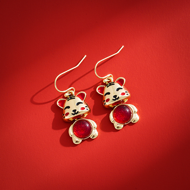 Sweet Rhinestone Little Tiger Earrings Temperament Wholesale Chinese Zodiac Tiger Birth Year Chinese Style Spring Festival New Year Earrings Earrings