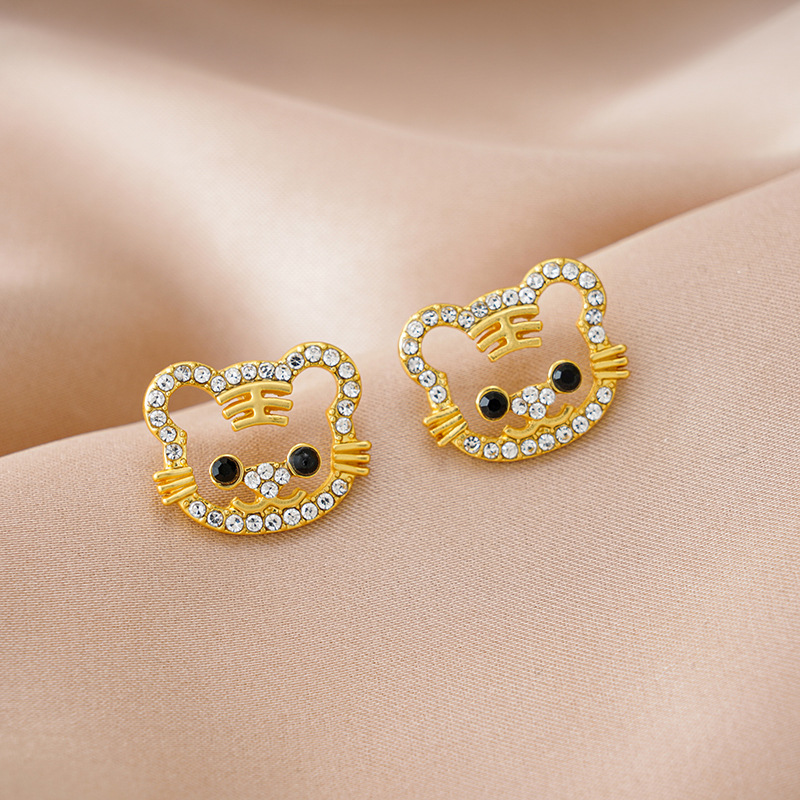 Sweet Rhinestone Little Tiger Earrings Temperament Wholesale Chinese Zodiac Tiger Birth Year Chinese Style Spring Festival New Year Earrings Earrings