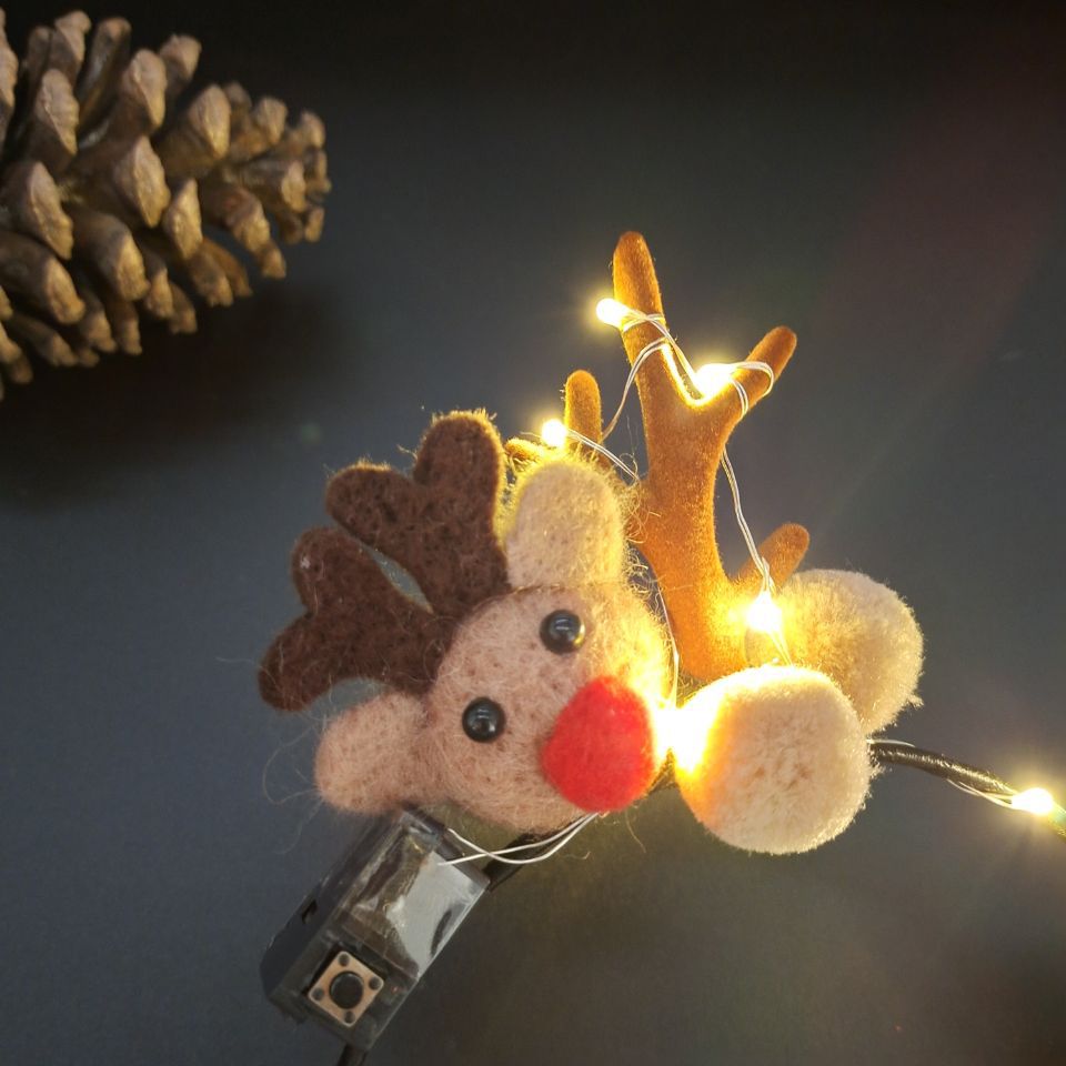 Cross-Border New Arrival Christmas Headband Luminous Elk Berry Antlers Headdress Party Show Factory Direct Supply Cross-Border New Arrival Christmas Headband Luminous Elk Berry Antlers Headdress Party Show Factory Direct Supply