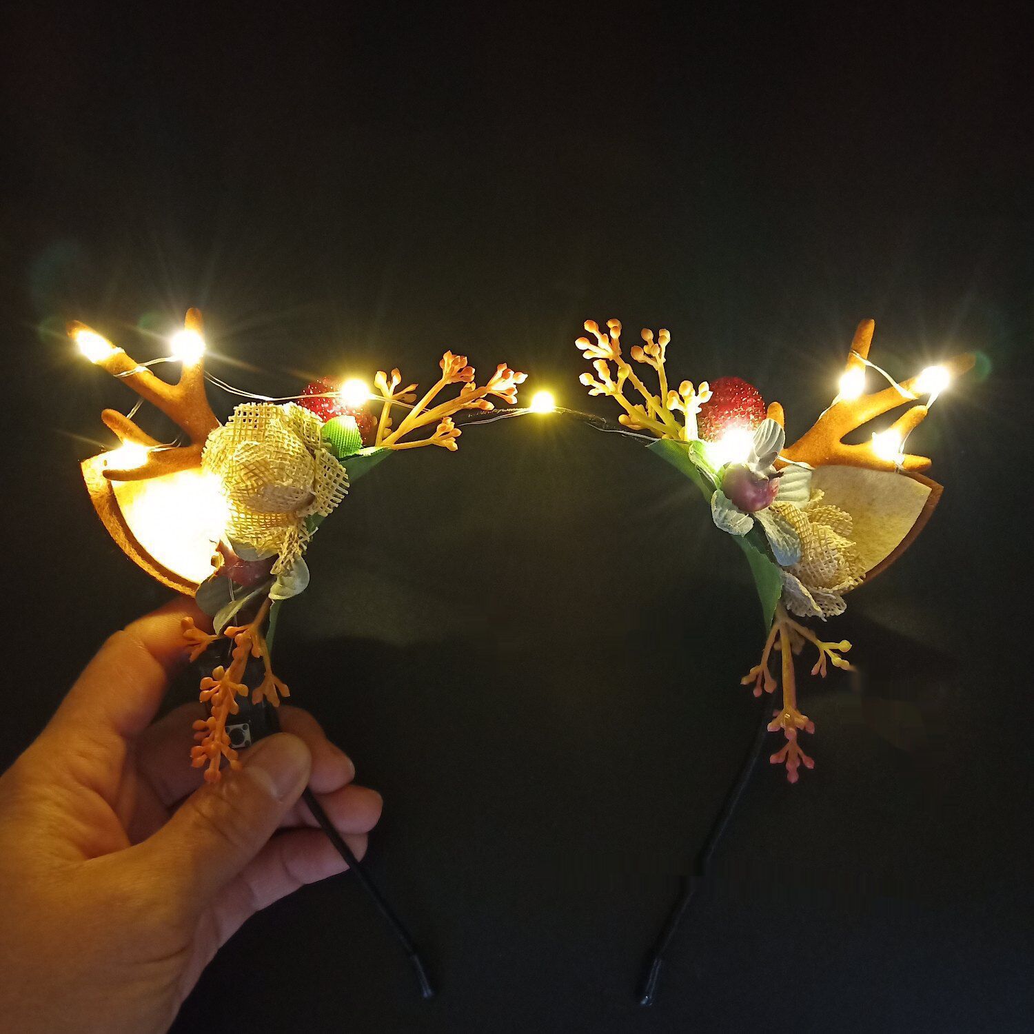 Cross-Border New Arrival Christmas Headband Luminous Elk Berry Antlers Headdress Party Show Factory Direct Supply Cross-Border New Arrival Christmas Headband Luminous Elk Berry Antlers Headdress Party Show Factory Direct Supply