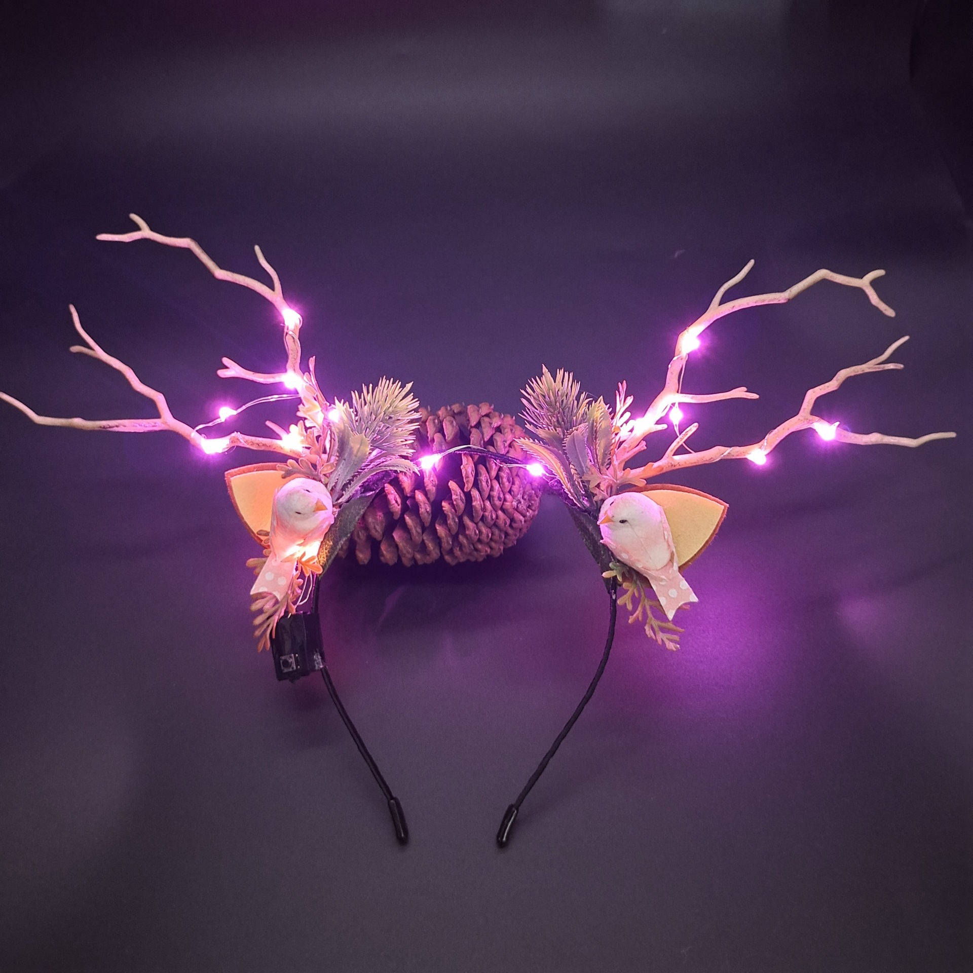 Cross-Border New Arrival Christmas Headband Luminous Elk Berry Antlers Headdress Party Show Factory Direct Supply Cross-Border New Arrival Christmas Headband Luminous Elk Berry Antlers Headdress Party Show Factory Direct Supply