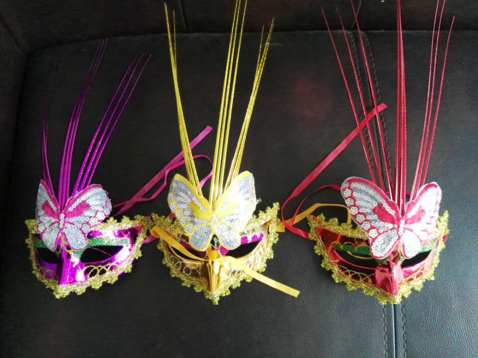 Shuangwei Toy New Luminous Horn Antlers Cheering Props Luminous Headband Headdress Wholesale Stall Toys