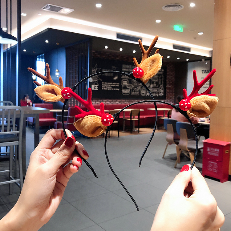festival Holiday Dress up Antlers Headdress Female Online Influencer Luminous Old Man Headband Buckle Decorations festival Holiday Dress up Antlers Headdress Female Online Influencer Luminous Old Man Headband Buckle Decorations