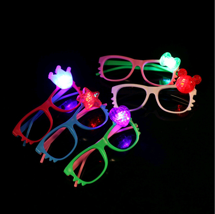 Christmas Luminous Headband Antlers Headband Magic Wand Children's Toys Wholesale Night Market Stall Push Small Gifts Christmas Luminous Headband Antlers Headband Magic Wand Children's Toys Wholesale Night Market Stall Push Small Gifts