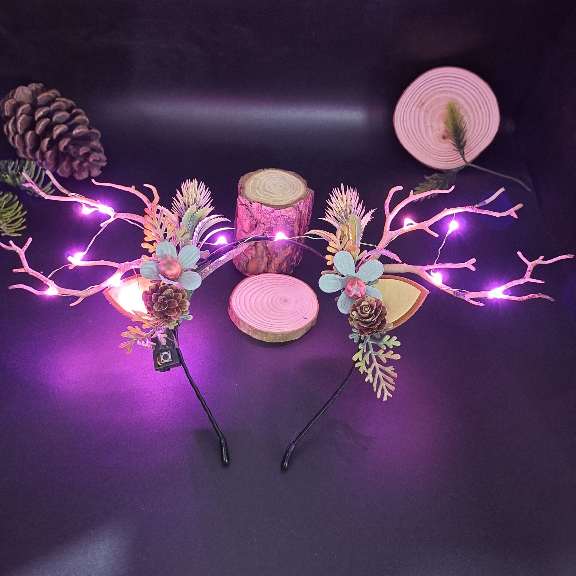 Luminous Antlers Headband Cross-Border New Arrival Christmas Headband Elk Berry Cat Ears Headdress Factory Wholesale Luminous Antlers Headband Cross-Border New Arrival Christmas Headband Elk Berry Cat Ears Headdress Factory Wholesale