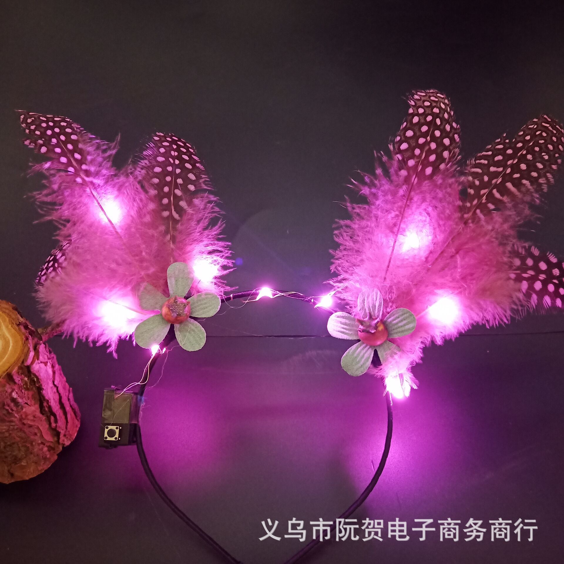 Luminous Antlers Headband Cross-Border New Arrival Christmas Headband Elk Berry Cat Ears Headdress Factory Wholesale Luminous Antlers Headband Cross-Border New Arrival Christmas Headband Elk Berry Cat Ears Headdress Factory Wholesale