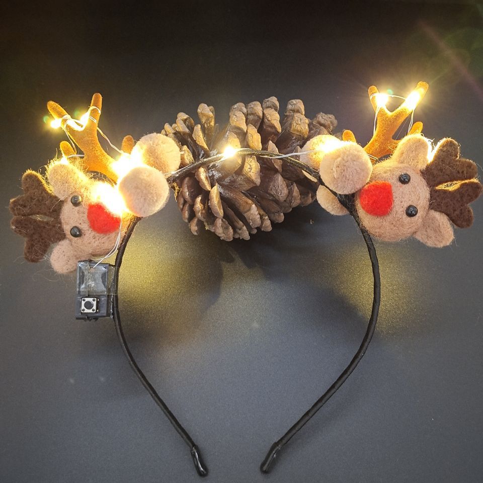 Luminous Antlers Headband Cross-Border New Arrival Christmas Headband Elk Berry Cat Ears Headdress Factory Wholesale Luminous Antlers Headband Cross-Border New Arrival Christmas Headband Elk Berry Cat Ears Headdress Factory Wholesale