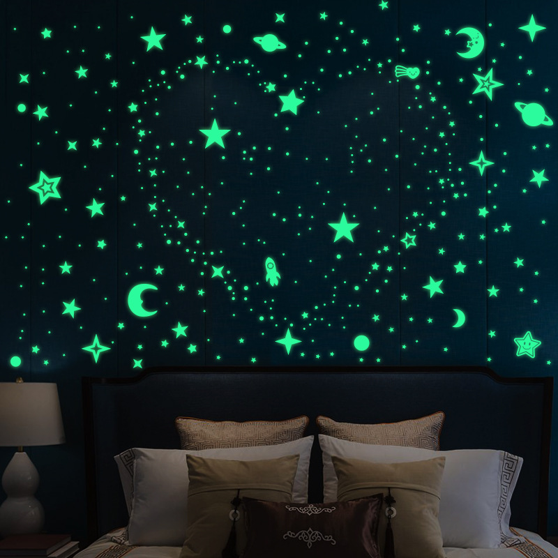 Glow - in - the - dark mercifully stickers creative DIY fluorescent stickers can be environmentally friendly to remove the children 's creative wall stickers Glow - in - the - dark mercifully stickers creative DIY fluorescent stickers can be environmentally friendly to remove the children 's creative wall stickers