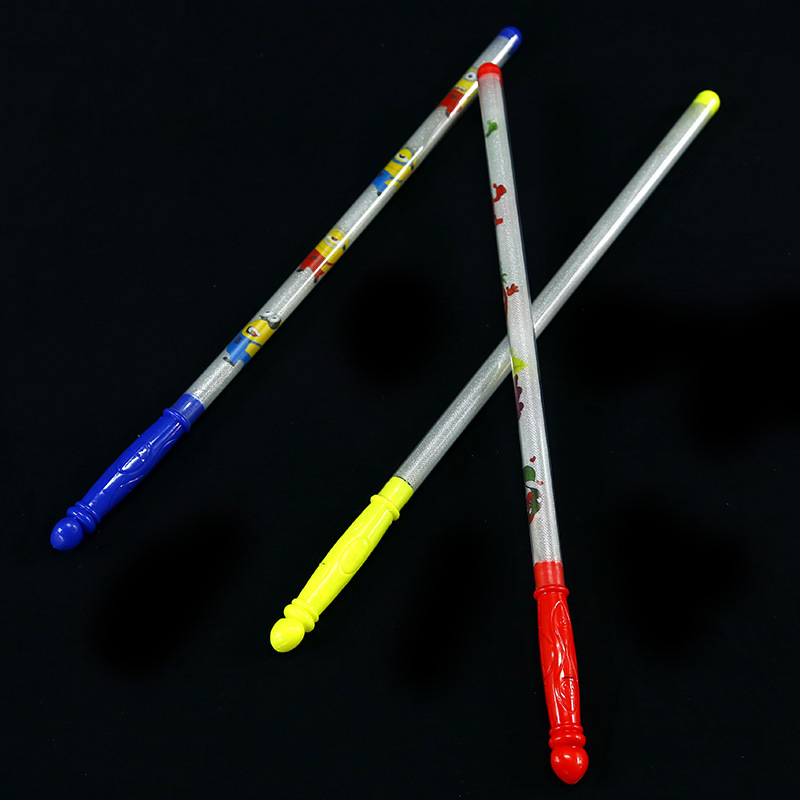 2018 New Fashion Concert Small Glow Stick party ball plastic small Stick toy manufacturers wholesale