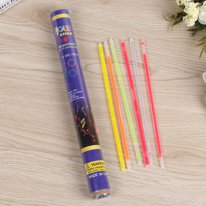 Night market stall 15 sticks of domestic children's toys set liquid light sticks glow stick