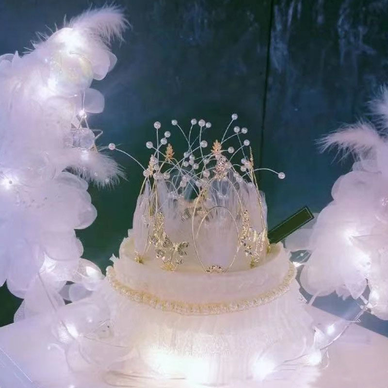 Internet Celebrity Feather Moon Boat Cake Stand Grenadine Goddess Crown Birthday Plug-in Components Valentine's Day Dessert Table Baking Decoration Internet Celebrity Feather Moon Boat Cake Stand Grenadine Goddess Crown Birthday Plug-in Components Valentine's Day Dessert Table Baking Decoration