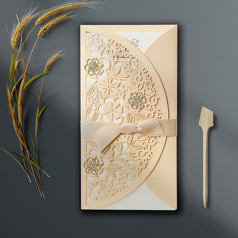 Yucai Wedding Wedding Invitations and Announcements Wedding Invitation European Golden Invitation Laser Invitations