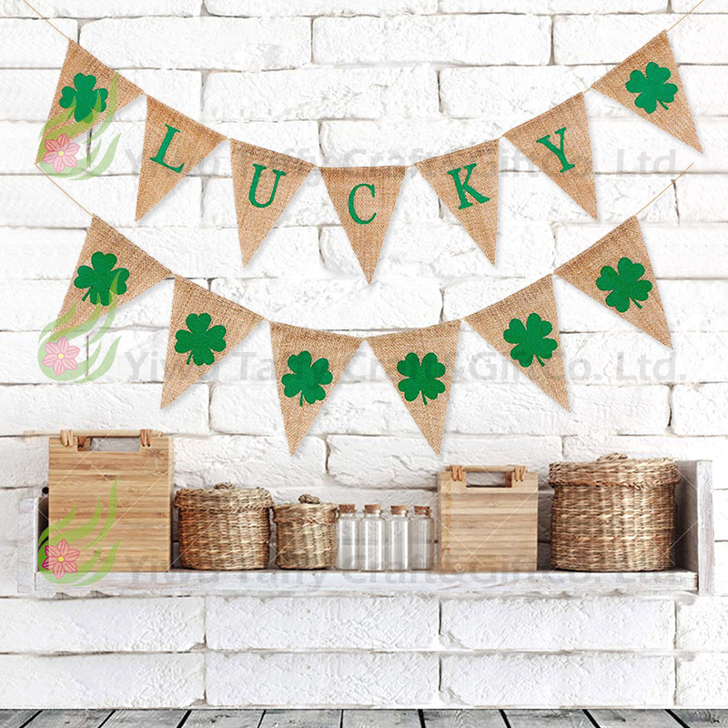 Carnival Party Decoration String Flags Four-Leaf Clover Lucky Pennant Four-Leaf Clover Triangle Linen Hanging Flag