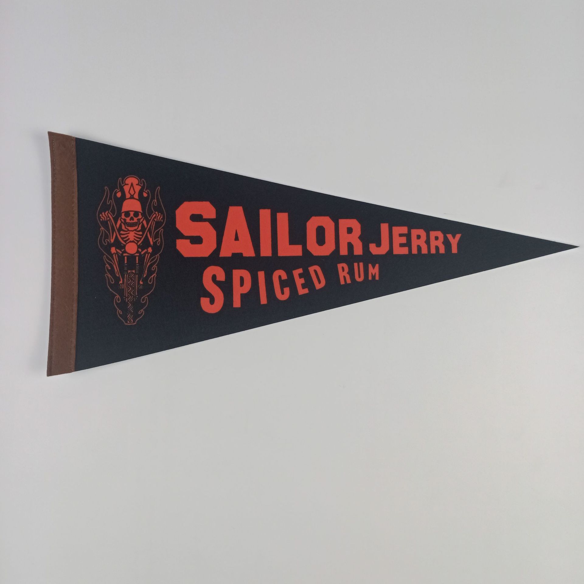 Customized 300G Felt Cloth Pennant Advertising Banner Advertising Bunting Starting from Low Order Quantity Triangle Flag