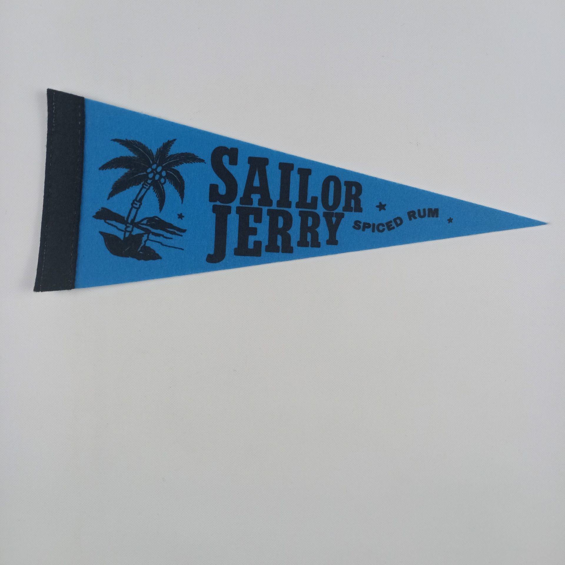 Customized 300G Felt Cloth Pennant Advertising Banner Advertising Bunting Starting from Low Order Quantity Triangle Flag