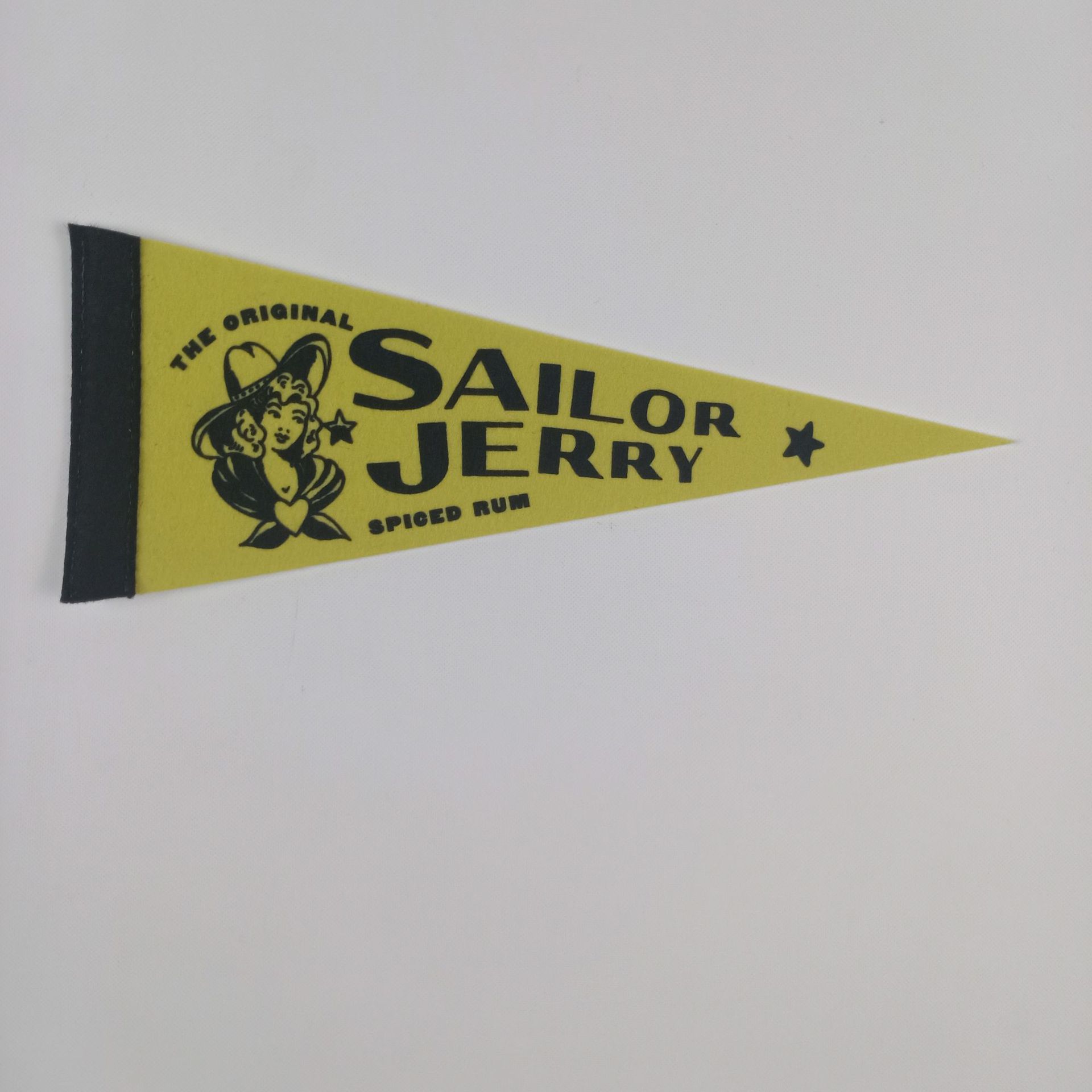 Customized 300G Felt Cloth Pennant Advertising Banner Advertising Bunting Starting from Low Order Quantity Triangle Flag