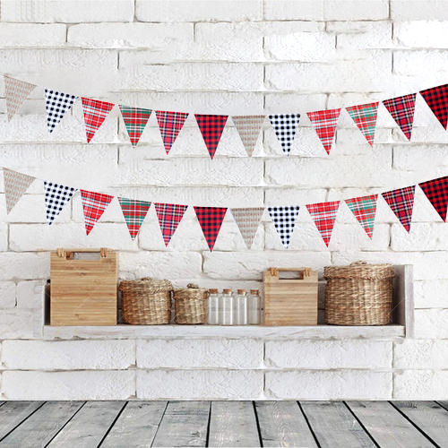 Triangle Flag Christmas Decoration Imitation Linen Checked Cloth Triangle Hanging Flag Cross-Border Hot Sale Spot