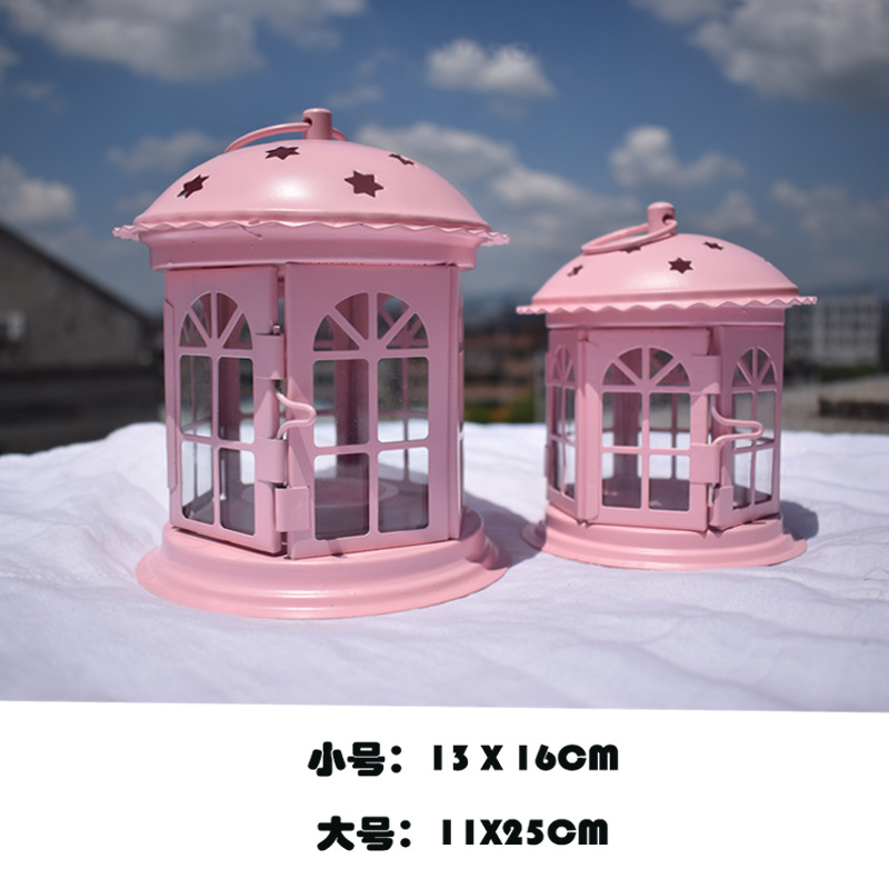 European Style Retro Iron Art Windproof Glass Wedding Storm Lantern Bird Cage Candle Holders Barn Lantern Gift Wedding Romantic Ornaments