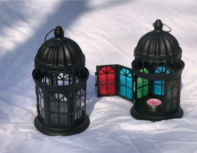 European Style Retro Iron Art Windproof Glass Wedding Storm Lantern Bird Cage Candle Holders Barn Lantern Gift Wedding Romantic Ornaments European Style Retro Iron Art Windproof Glass Wedding Storm Lantern Bird Cage Candle Holders Barn Lantern Gift Wedding Romantic Ornaments