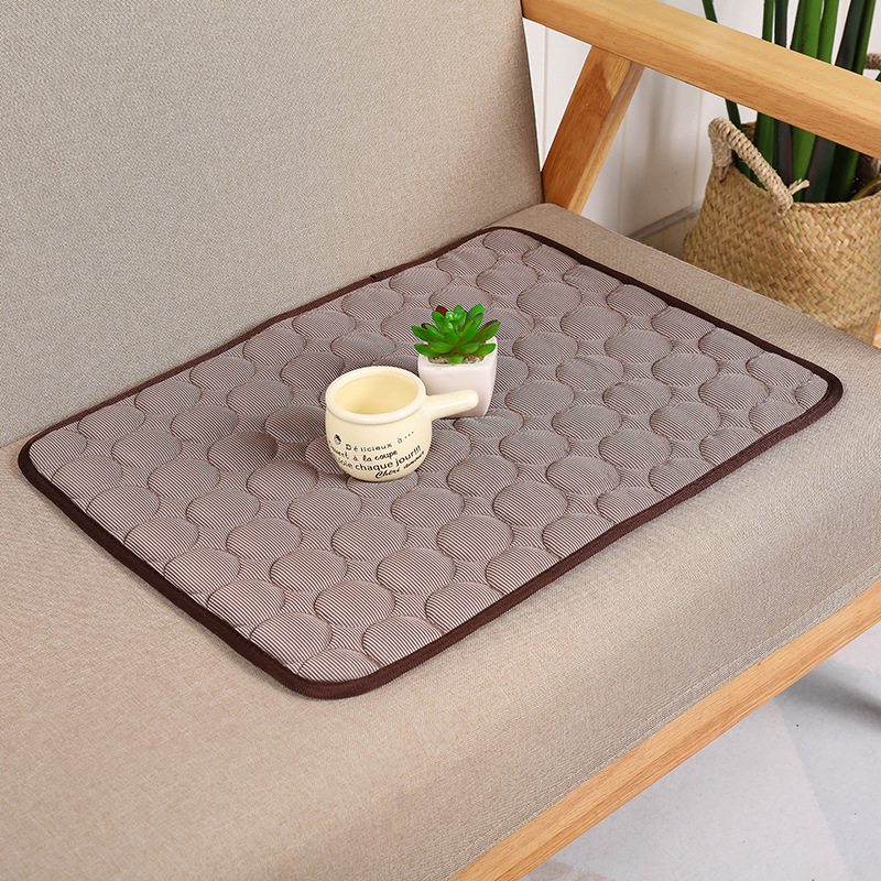 Summer Pet Pad Pet Ice Mat Dog Dog Bed Kennel Dog Bed Pet Ice Silk Mat Cat Cool Pad Pet Supplies
