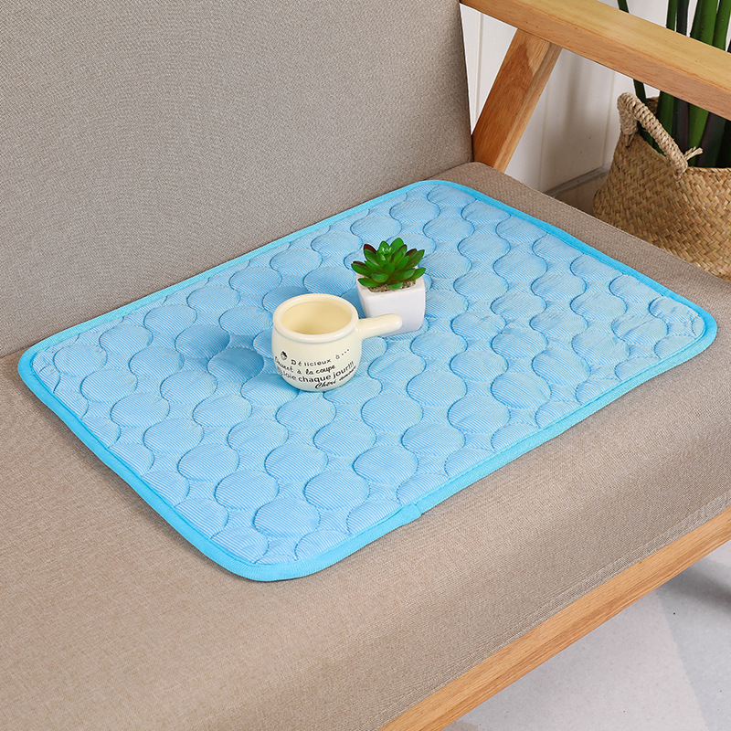 Summer Pet Pad Pet Ice Mat Dog Dog Bed Kennel Dog Bed Pet Ice Silk Mat Cat Cool Pad Pet Supplies