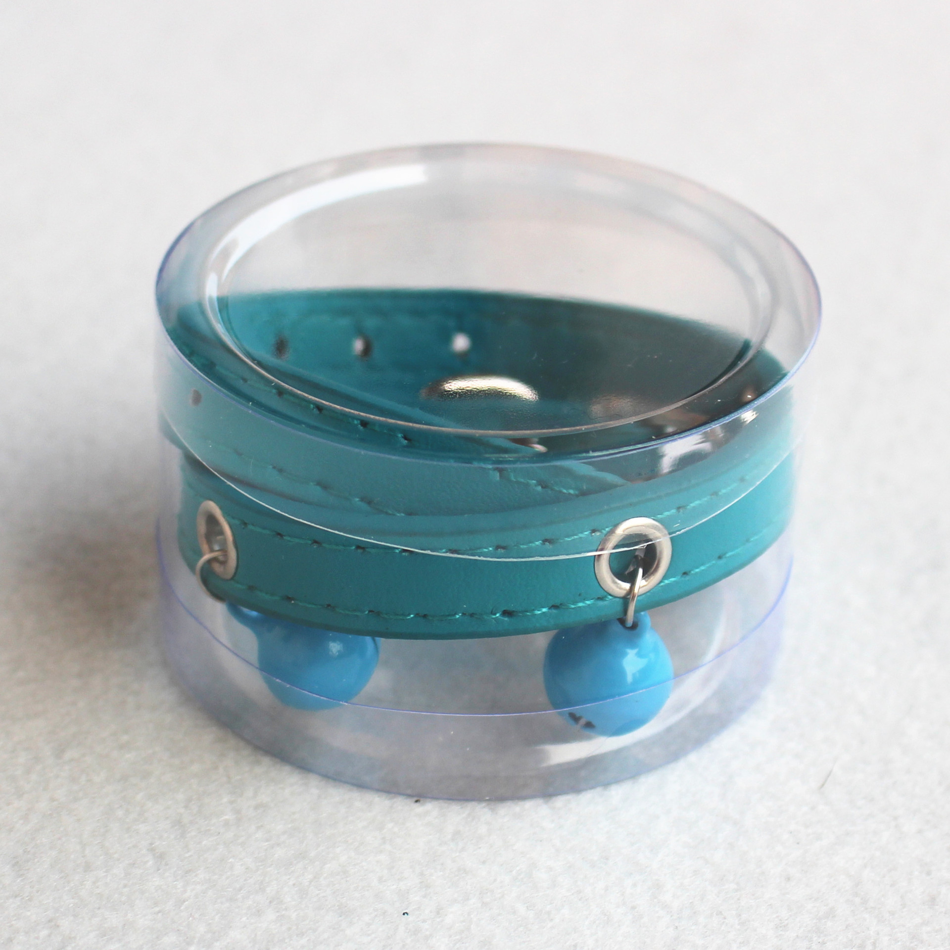 Pet Bell Collar PU Leather Paint Bell Fashion Candy Color Bite-Proof Protector Dogs and Cats Hand Holding Rope Pet Bell Collar PU Leather Paint Bell Fashion Candy Color Bite-Proof Protector Dogs and Cats Hand Holding Rope