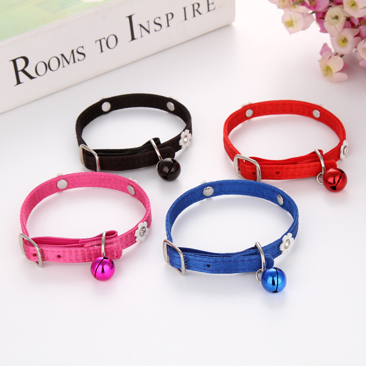1.0 Pet Three-Flower Diamond Collar Pet Elastic Collar Small Dog Collar Pet Bell Collar Cat Neck Strap