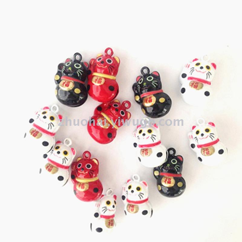Pet bell with Cute spray-painted animal and lucky cat cartoon doll copper bell 