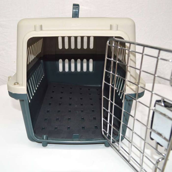 Pet air box grid door.