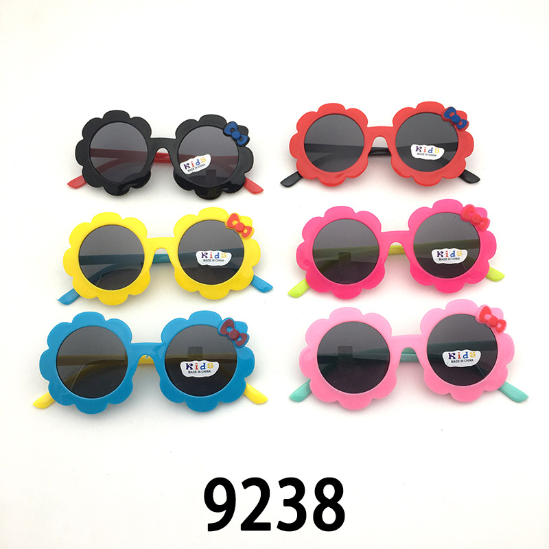 New Kids Sunglasses Children's Glasses Men's and Women's Baby Cartoon Sunglasses Toy Glasses New Kids Sunglasses Children's Glasses Men's and Women's Baby Cartoon Sunglasses Toy Glasses