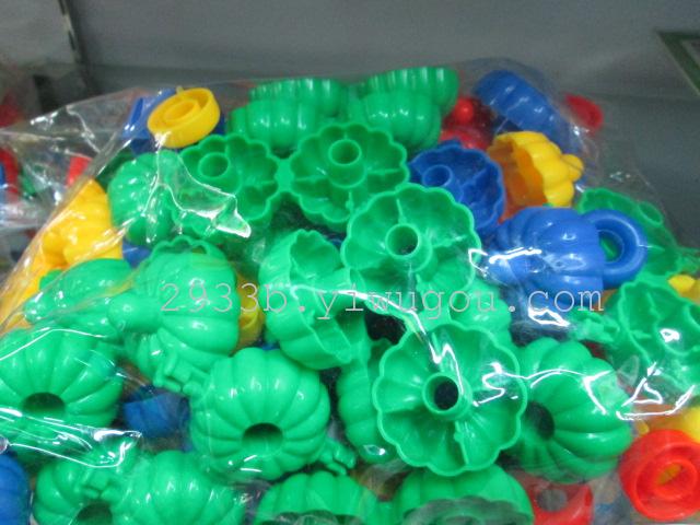 Plastic building block toys geometric ring spelled insert building blocks children's jigsaw puzzles Plastic building block toys geometric ring spelled insert building blocks children's jigsaw puzzles