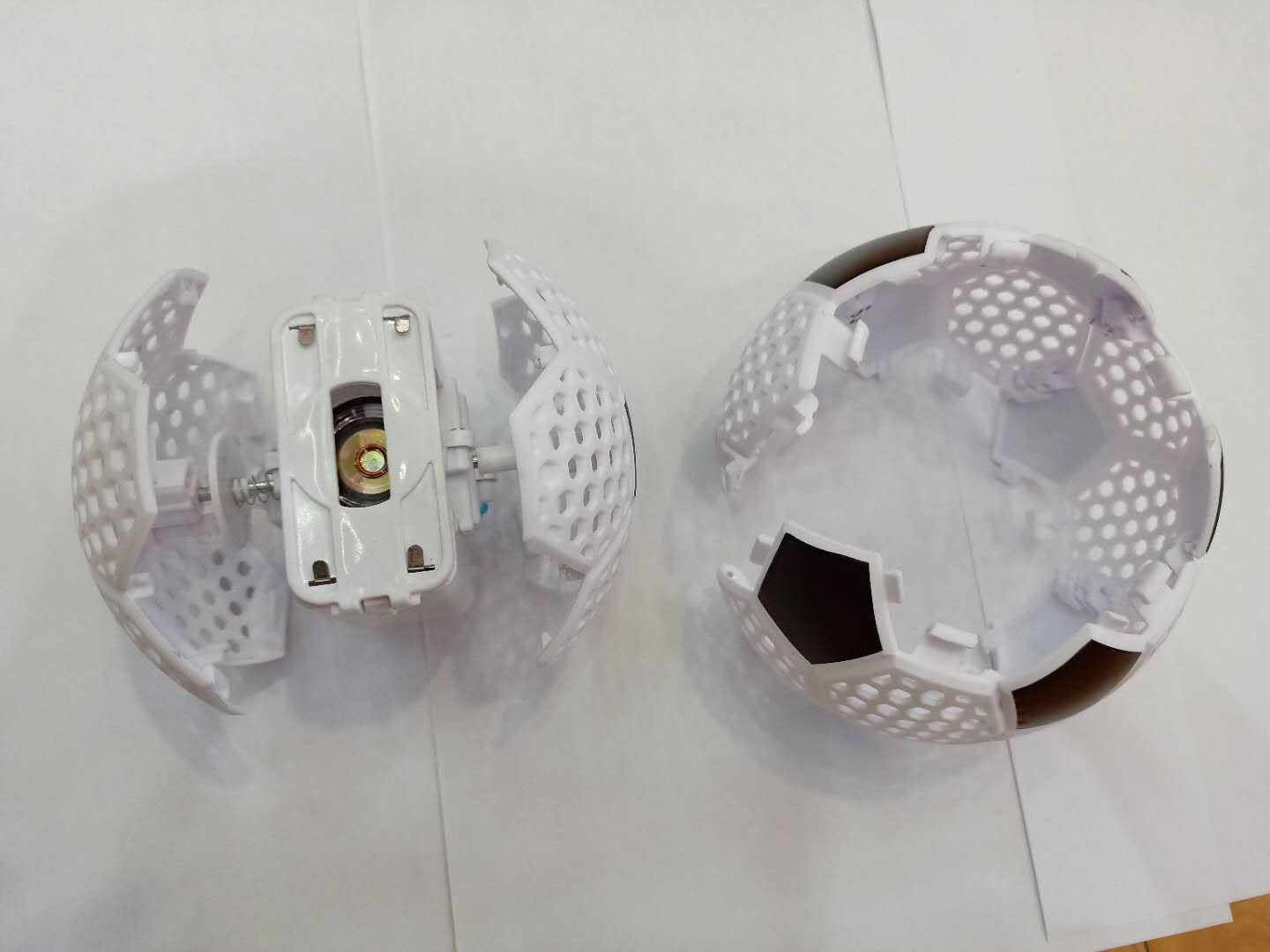New style bouncy ball football bouncy ball children's toy bouncy ball bouncy ball more intelligence glitter sound light New style bouncy ball football bouncy ball children's toy bouncy ball bouncy ball more intelligence glitter sound light