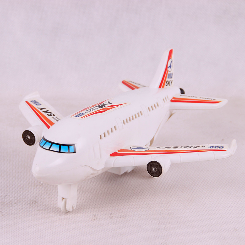 Yiwu children&#039;s toys wholesale trade stall new light pull toy plane