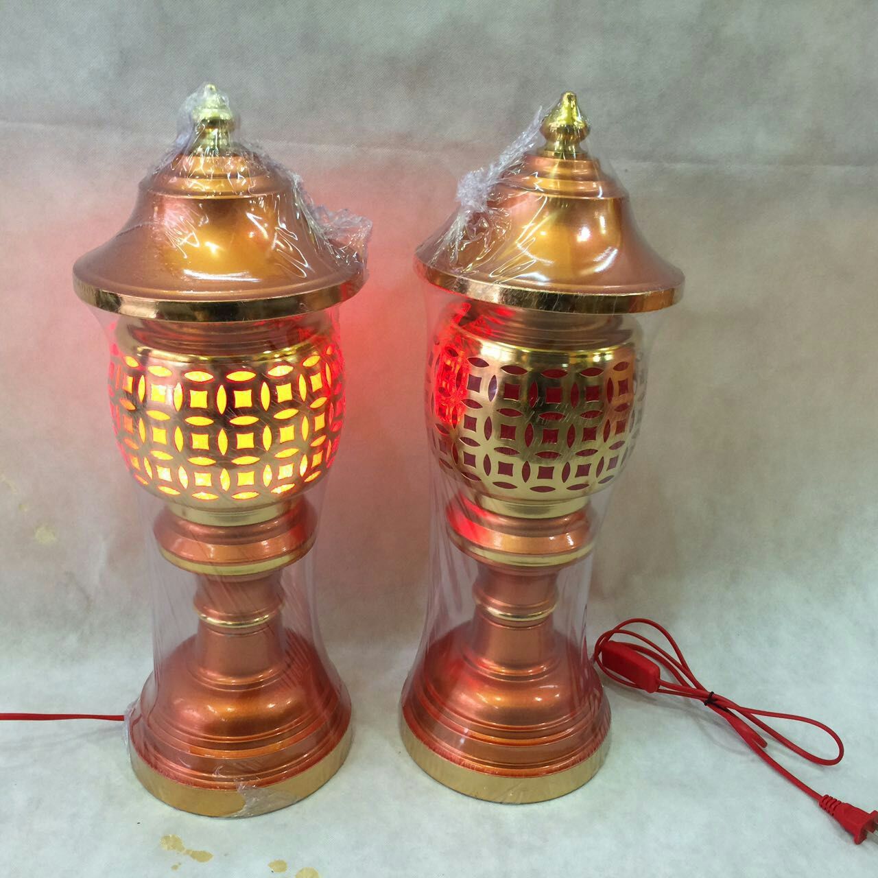 Yiwu Factory Direct Sales Buddhist Supplies Buddha Front Lantern Black Red Lotus Lantern