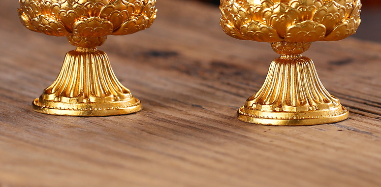 Pure Copper Buddha Front Lantern Lotus Butter Lamp Holder Worship Buddhist Home Indoor Insulation Candle Holder High Feet Pure Copper Buddha Front Lantern Lotus Butter Lamp Holder Worship Buddhist Home Indoor Insulation Candle Holder High Feet