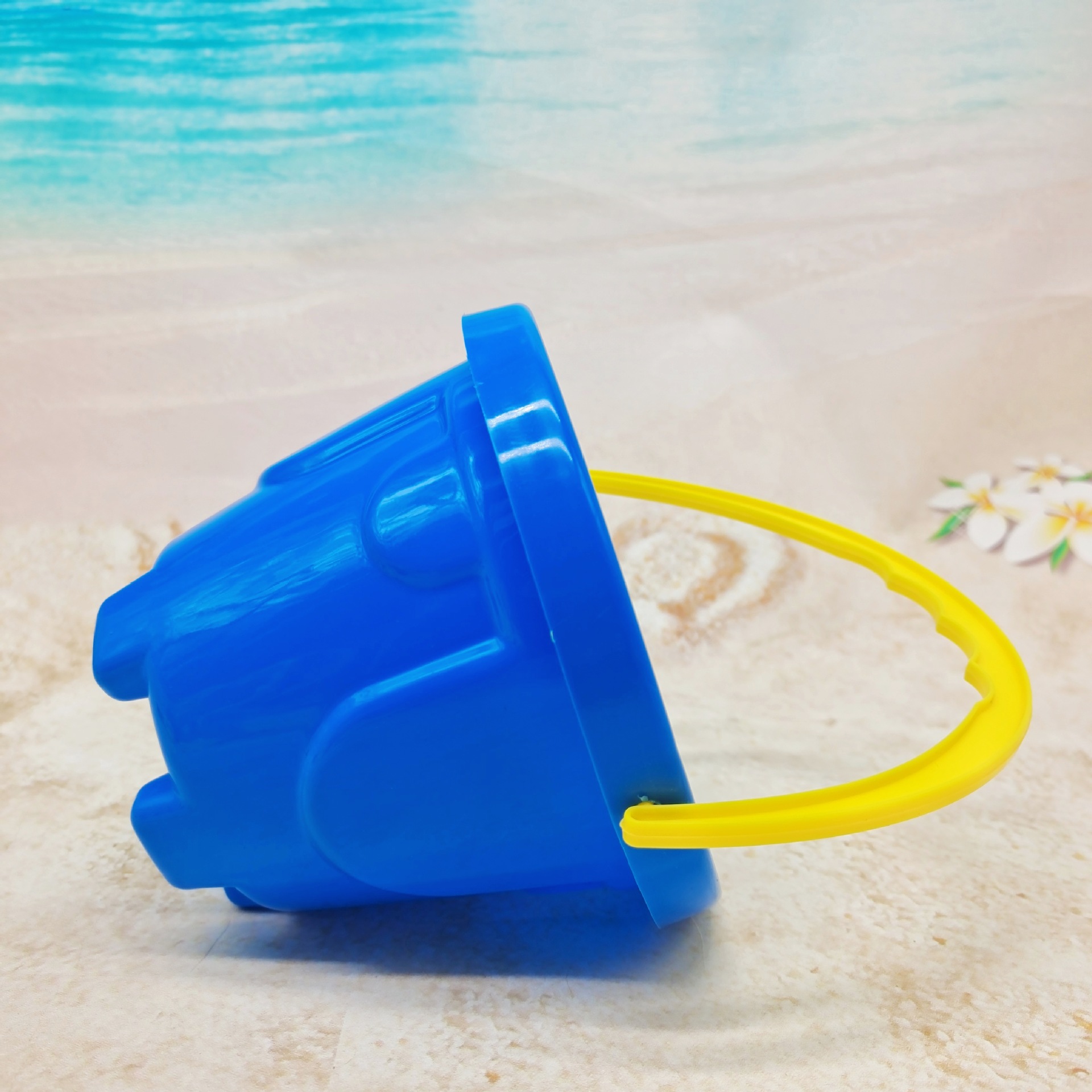 Beach Toy Bucket 5-Piece Set Water Digging Sand Seaside Toy Shovel Rake Kindergarten Baby Toy