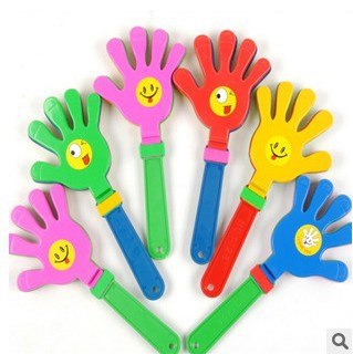 Large Clap Trap Wholesale Small Hand-Shape Swatter Yiwu Toy Pat Palm Plastic Plastic Clap Hands Applauding Bats Cheering Props