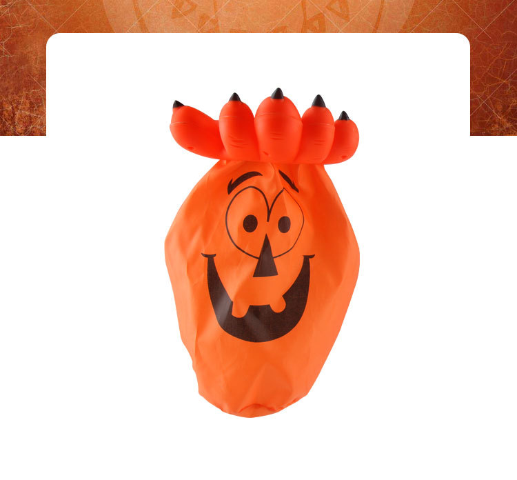 Halloween Children's Skull Pumpkin Palm Candy Bag prank Toy