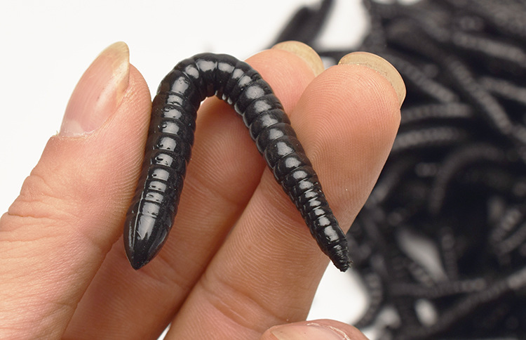 Artificial Earthworm Soft Glue Earthworm Props Maggots Trick Trick Trick Whole Person prank Toy Artificial Earthworm Soft Glue Earthworm Props Maggots Trick Trick Trick Whole Person prank Toy