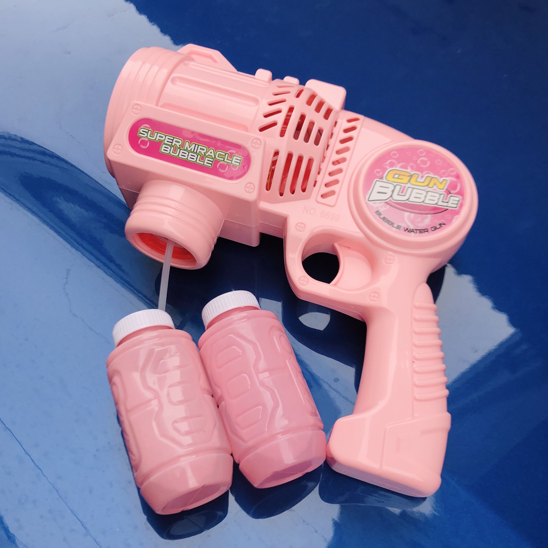 Tiktok Same Style Black Bubble Gun Six-Hole Massive Continuous Bubble Blowing Large Bubble Machine Children's Stall Wholesale Toys Tiktok Same Style Black Bubble Gun Six-Hole Massive Continuous Bubble Blowing Large Bubble Machine Children's Stall Wholesale Toys