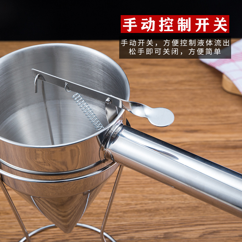 Octopus Chibi Maruko-Chan Tool Fish Ball Funnel Cone Funnel Stainless Steel Fish Ball Funnel with Shelf Wholesale