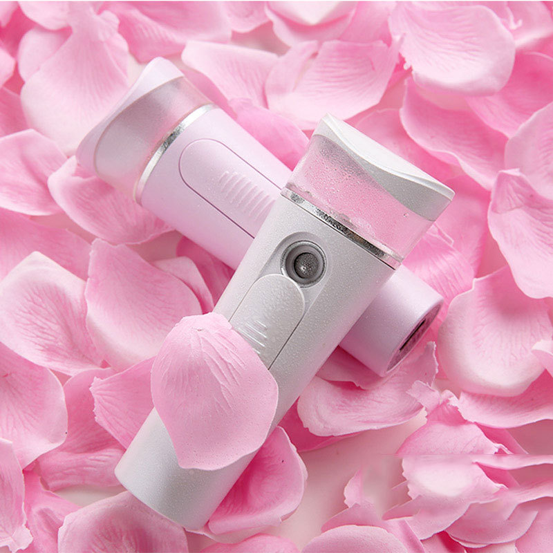 Maruko  Replenishing Instrument Spray Face Dehumidifier Beauty Instrument Facial Vaporizer Can Be Used as Power Bank