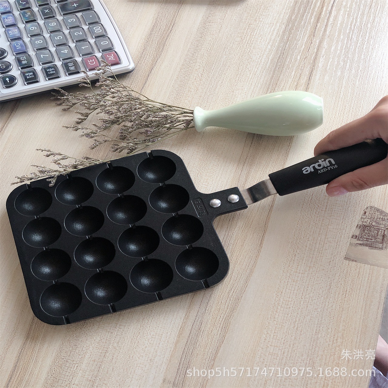  16-Hole Gas Quail Egg Baking Tray Household Quail Egg Baking Tray Octopus Chibi Maruko-Chan Roast Bird Egg