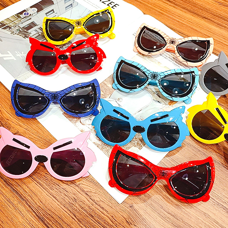 Kid&#039;s Eyewear UV-Proof Sunglasses Spider-Man Sunscreen for Boys Sunglasses Toy Glasses