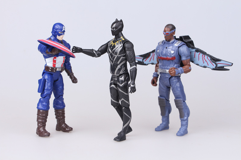 Spider-Man Toy Captain America 3 Civil War 10 Avengers Iron Man Spider-Man Falcon Hand Office Movable Toy Decoration