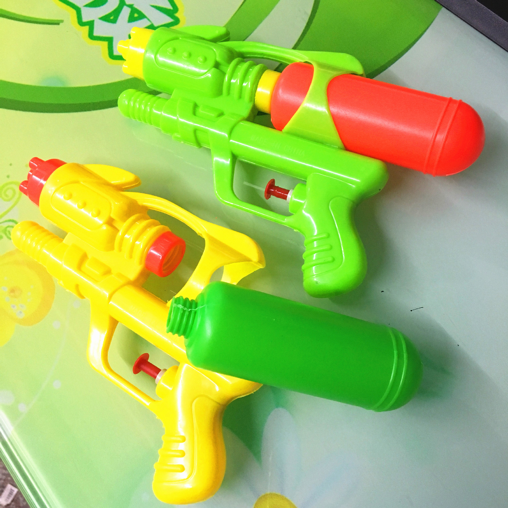 2 Yuan Toy 917 Beach Toy Water Gun Children Outdoor Bath Swimming Drifting Water Gun Stall Toy